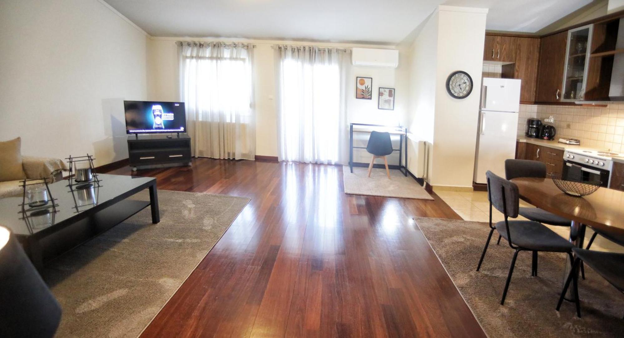 Swan Lake Front Apartment Kastoria Exterior photo